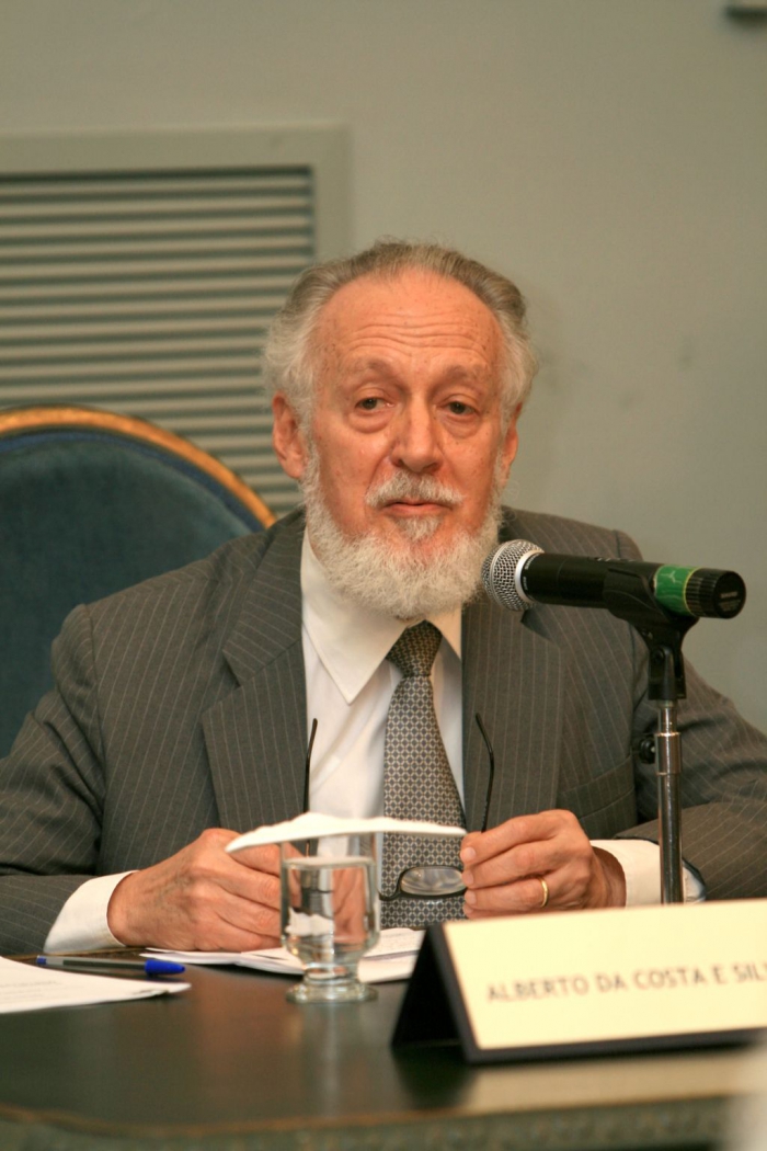 <a href="/galeria/alberto-da-costa-e-silva-1">veja mais detalhes</a>
